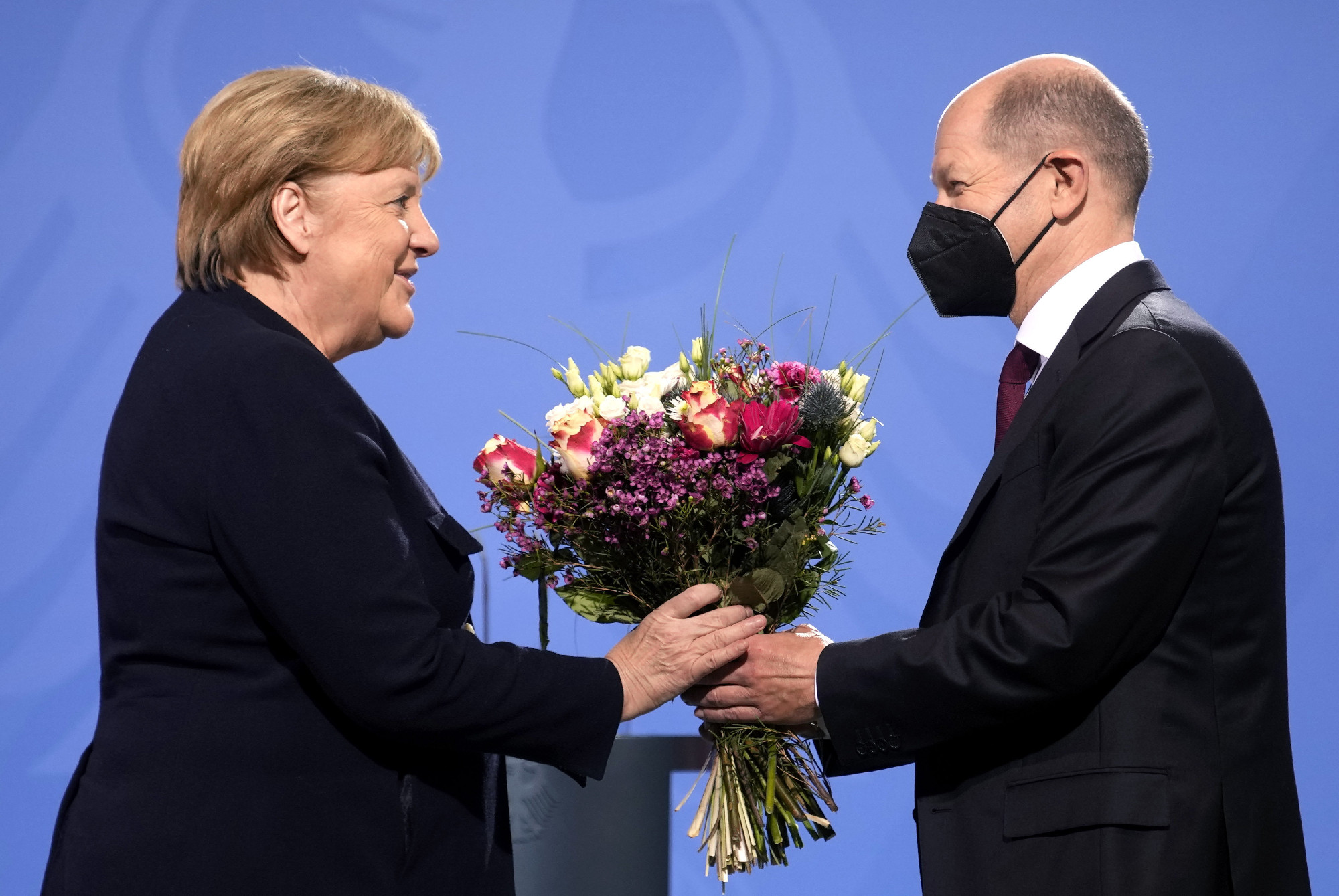 Az új koalíció, avagy  a német politika elgrétásítása