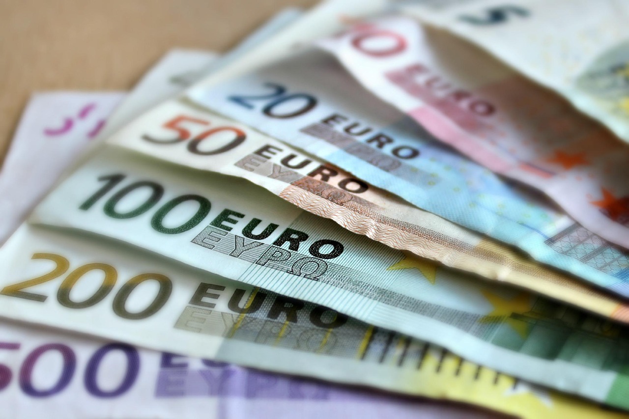 Kell-e nekünk még mindig az euró?