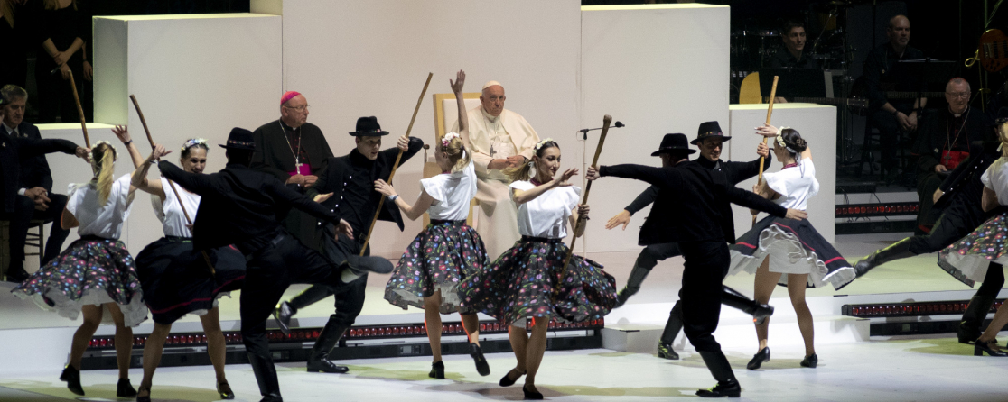 Ferenc pápa nem hagyja magára a magyarokat