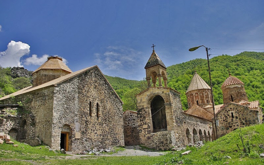 Hegyi-Karabah „beilleszkedik”