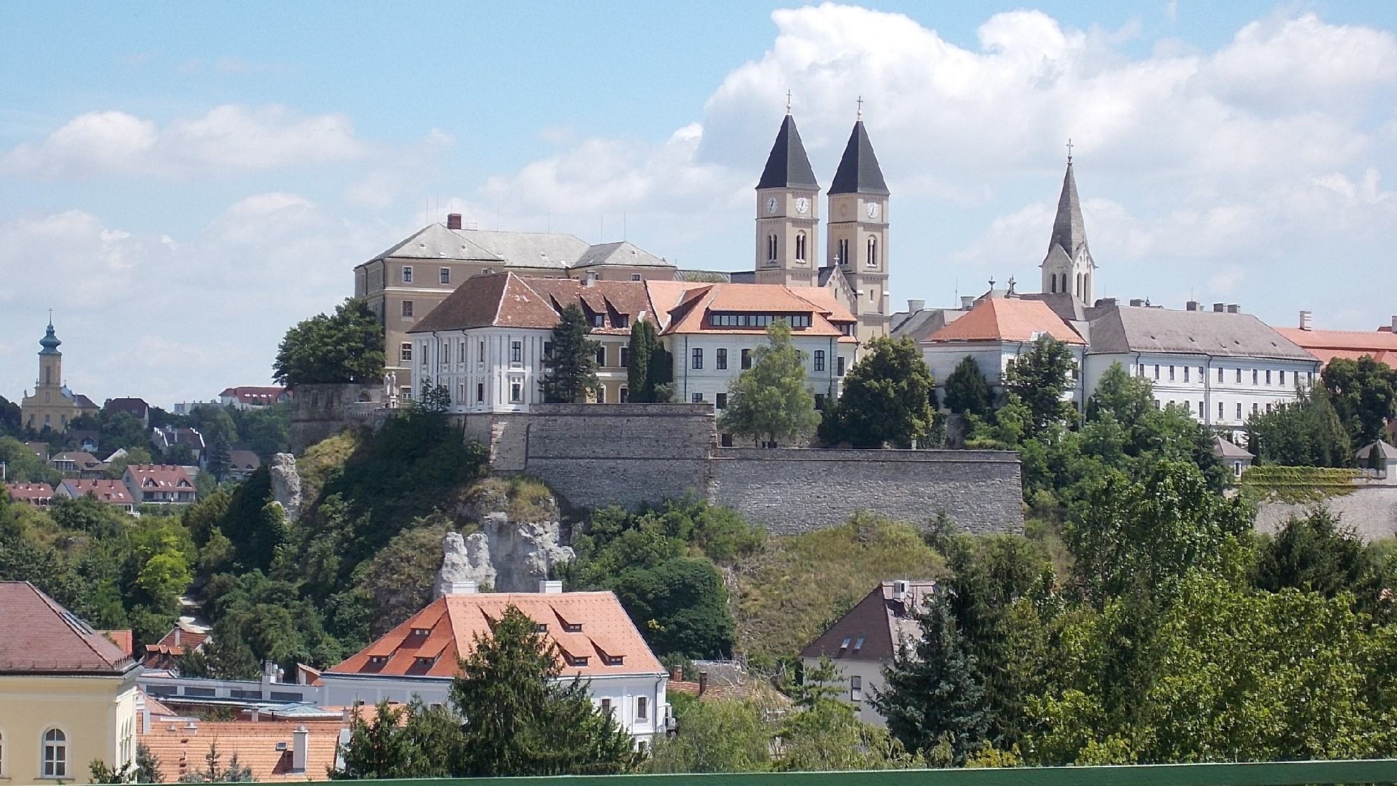 Veszprém, a meglepetések városa