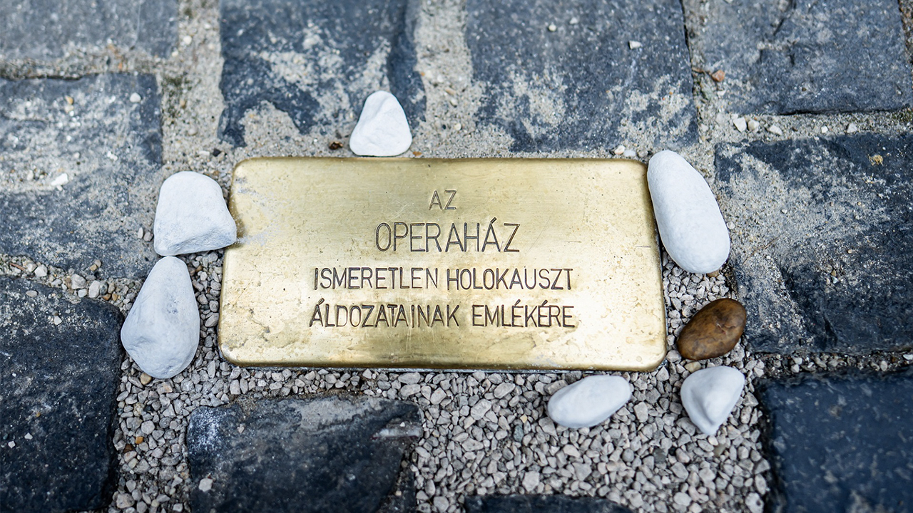 Áldozatok emlékezete