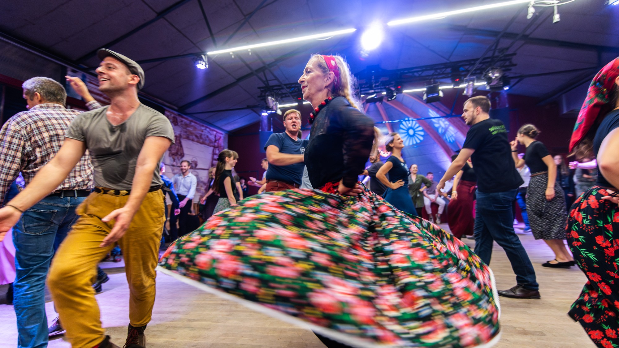 Zene és tánc a Fonóban