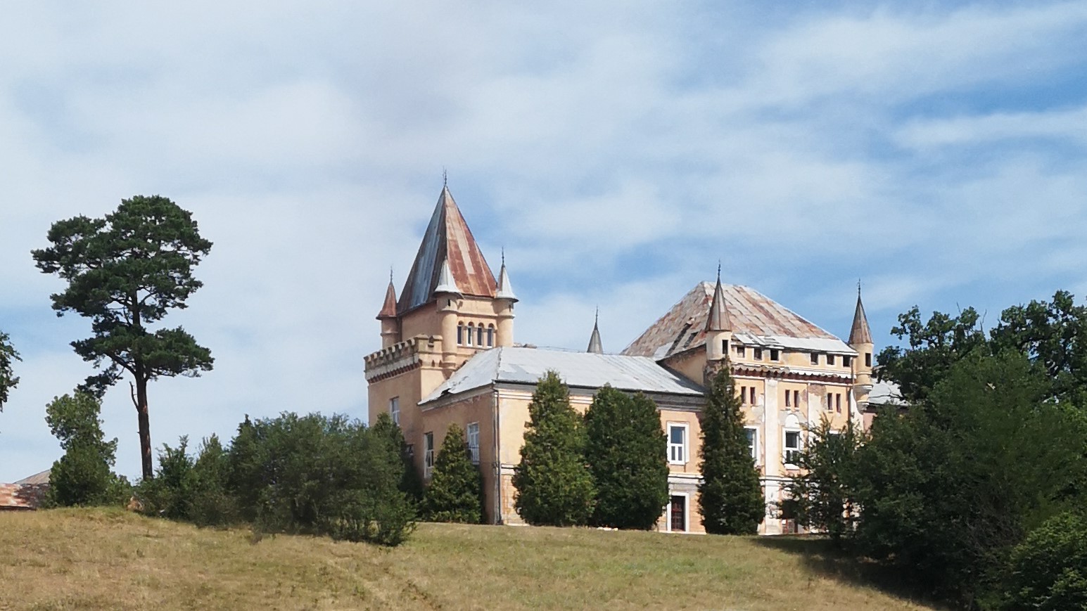 Kenézek kastélya