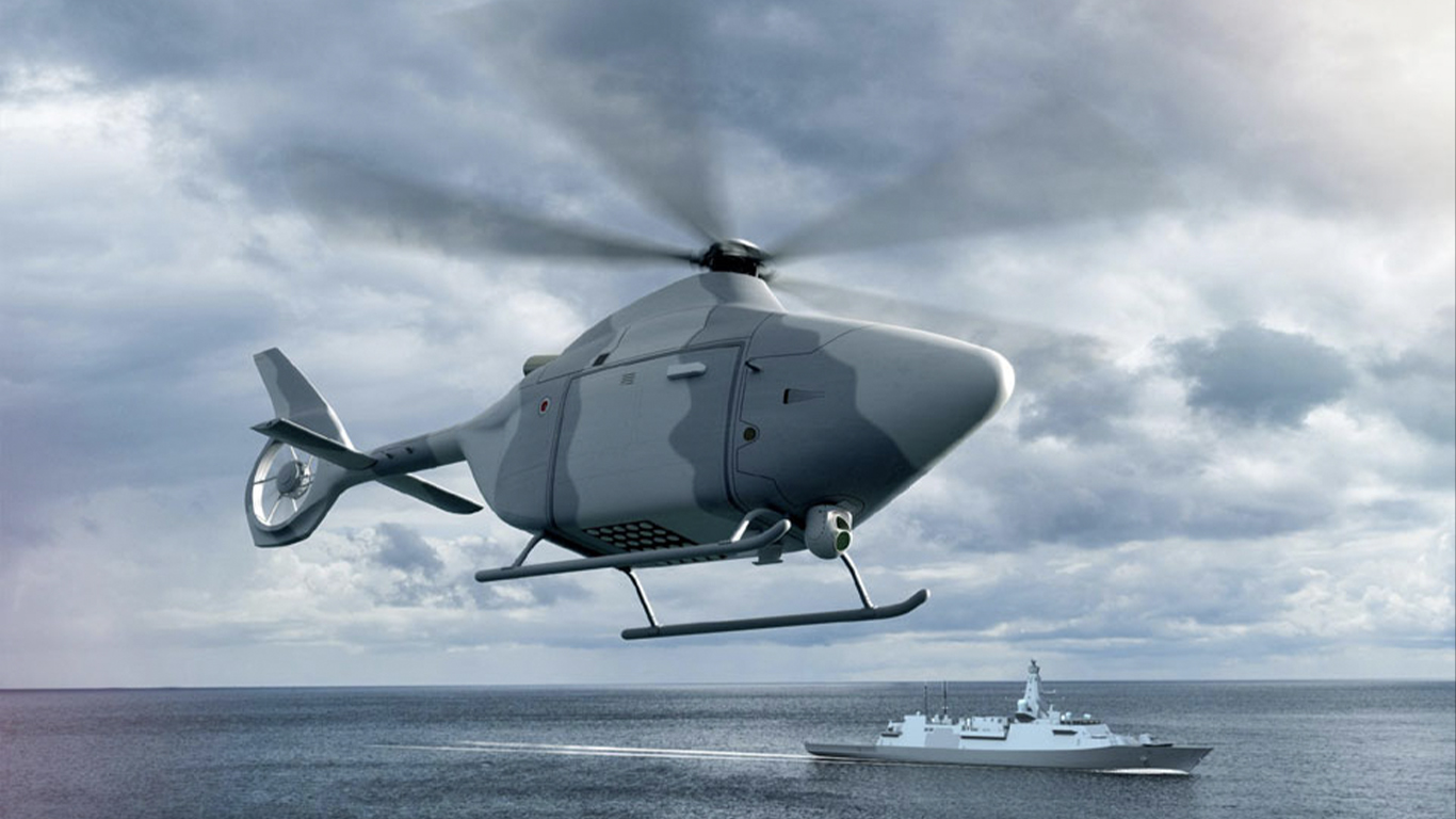 Ablak nélküli katonai helikopter