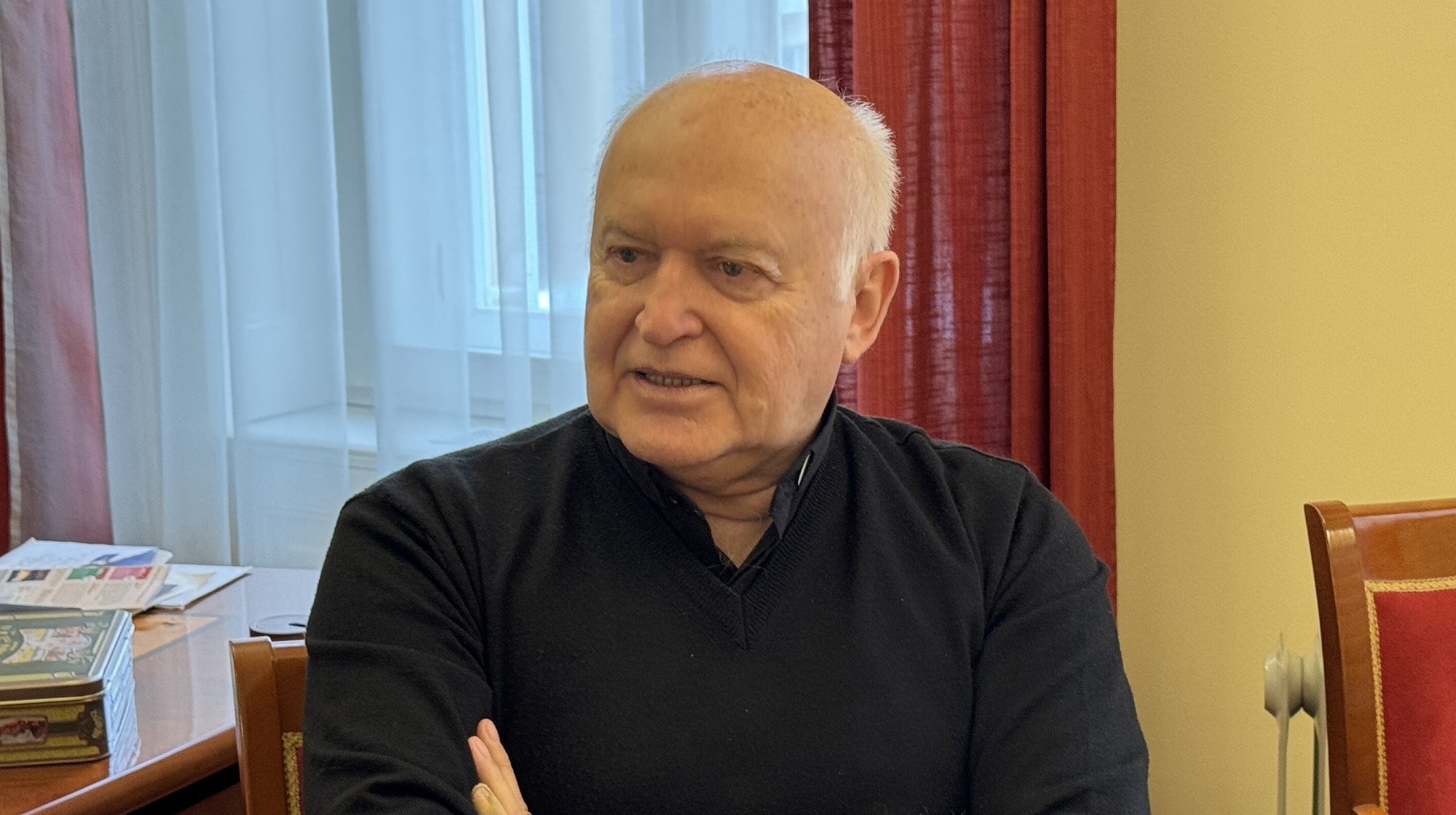 Megosztó a nyugati Hiszekegy UJ