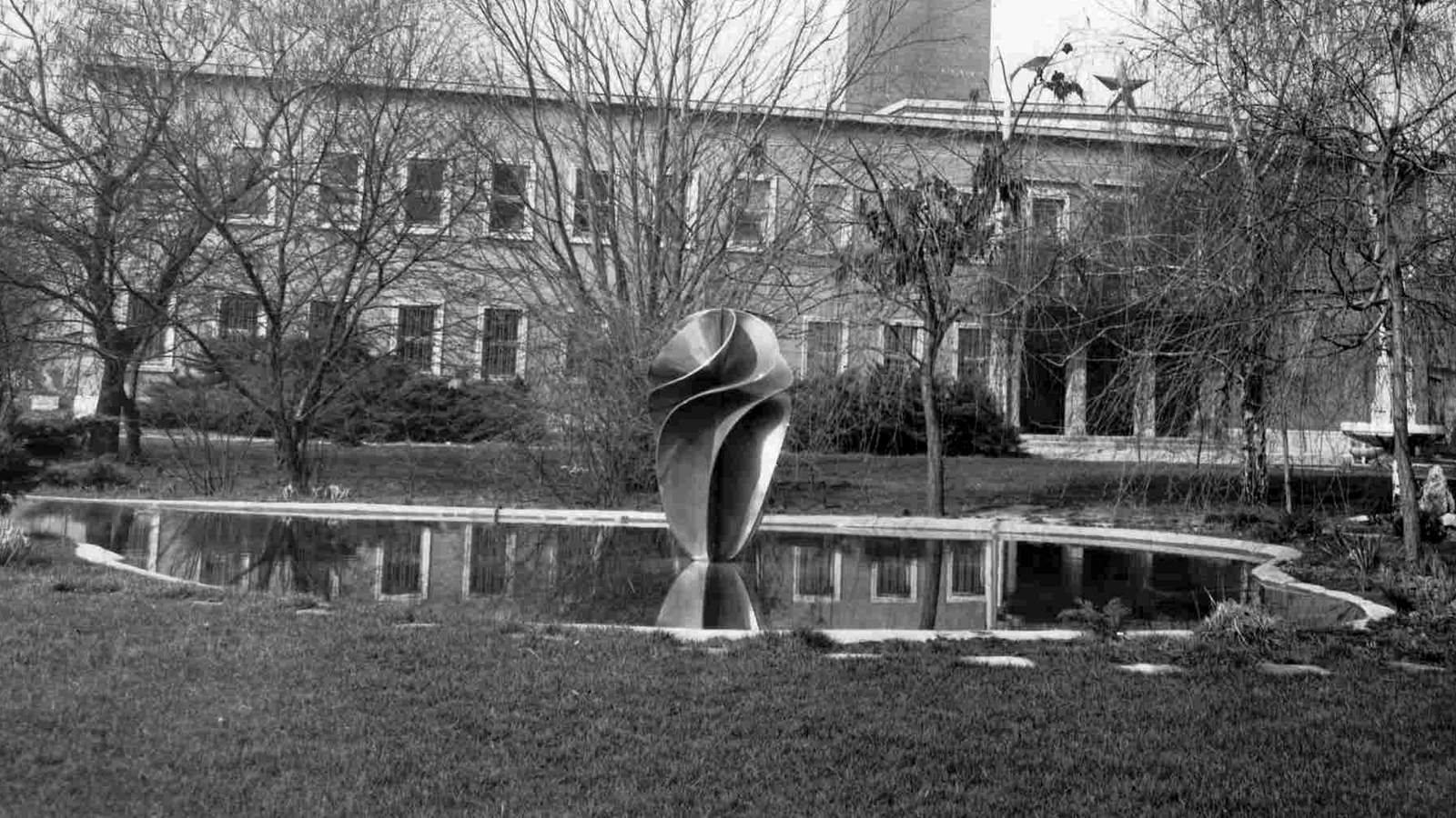 A krómacél metaforái