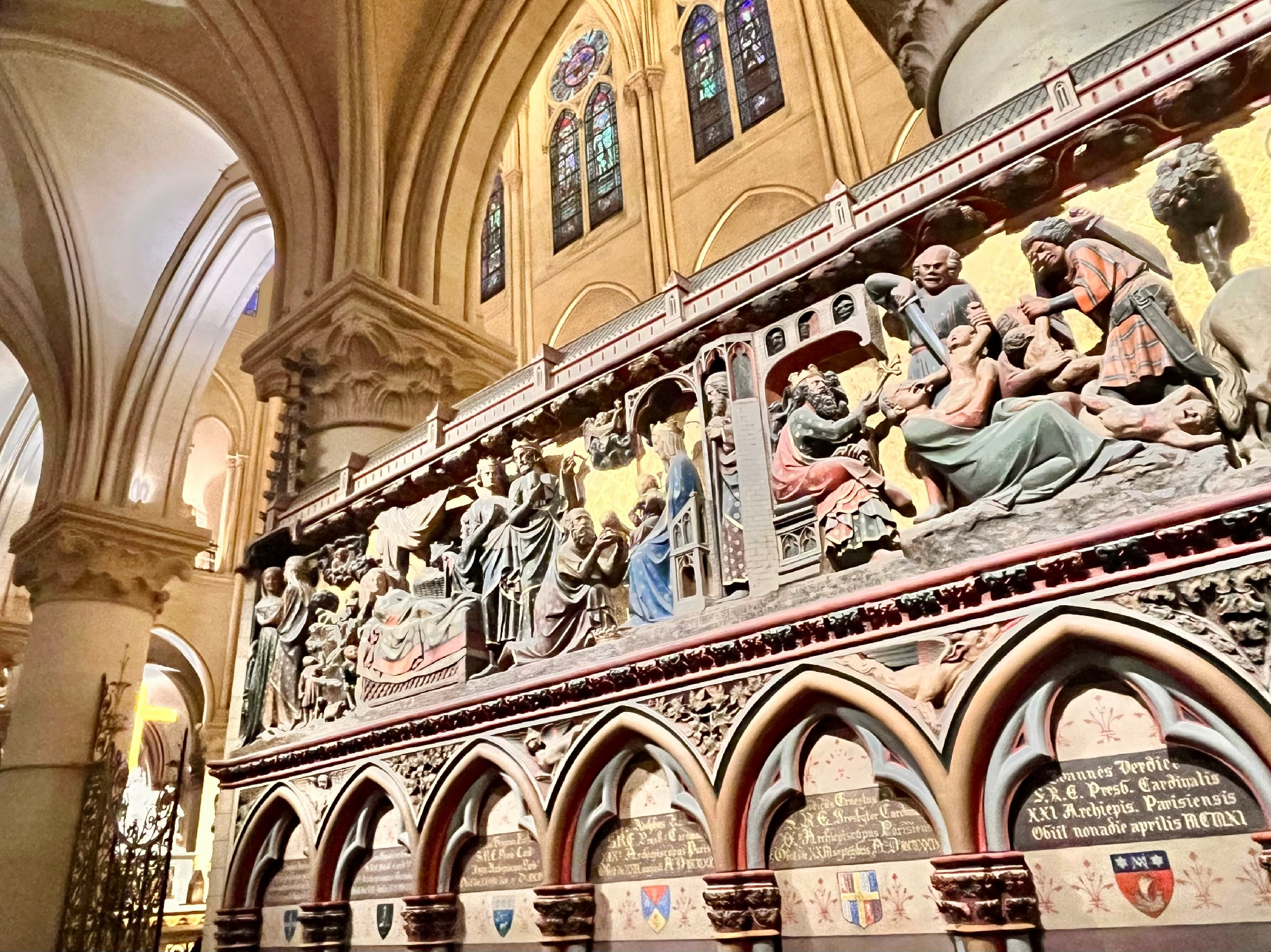 Párizs megér egy misét – kéthetente